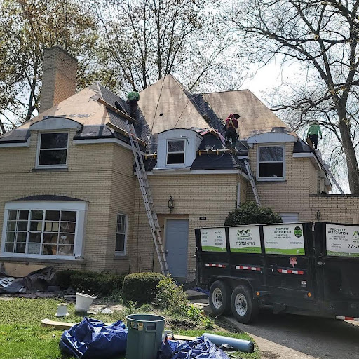 Roofing Contractor «New Edge Improvement Roofing Companies Chicago», reviews and photos, 7151 W Belmont Ave, Chicago, IL 60634, USA