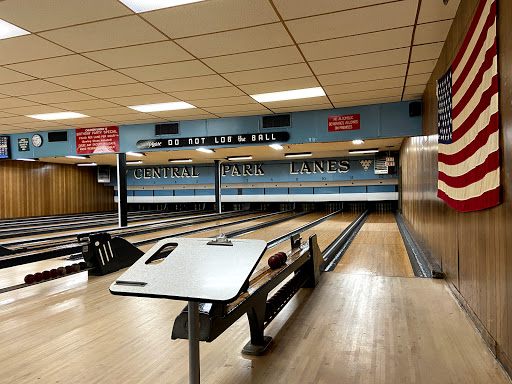Bowling Alley «Central Park Lanes», reviews and photos, 10 Saratoga St, East Boston, MA 02128, USA