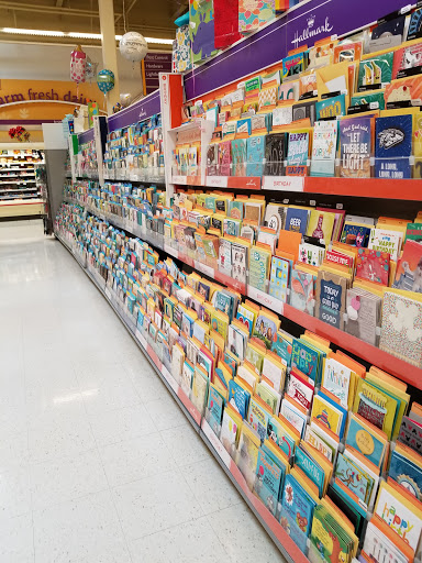 Grocery Store «Super Stop & Shop», reviews and photos, 600 Kinderkamack Rd, Emerson, NJ 07630, USA