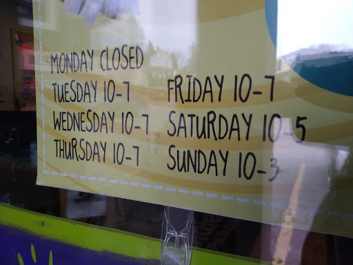 Pet Supply Store «Stately Pet Supply», reviews and photos, 515 S State St, Clarks Summit, PA 18411, USA