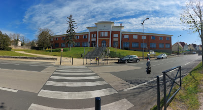 Ecole Primaire Les Violettes à Saumur