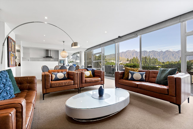 Reviews of Aura Queenstown Limited in Queenstown - Other