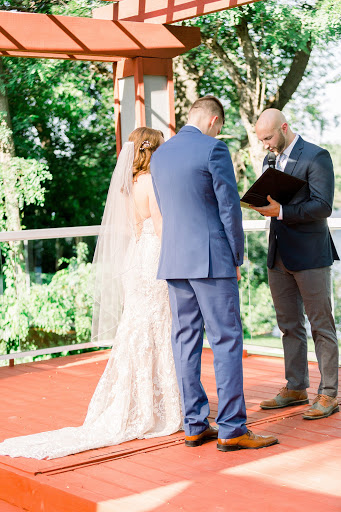 Bridal Shop «The Wedding Tree», reviews and photos, 418 Main St, La Crosse, WI 54601, USA