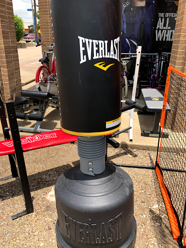 Sporting Goods Store «Play It Again Sports», reviews and photos, 3115 W Parker Rd #470, Plano, TX 75023, USA