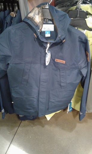 Sportswear Store «Columbia Sportswear Outlet Store», reviews and photos, 100 Citadel Dr #636, Commerce, CA 90040, USA