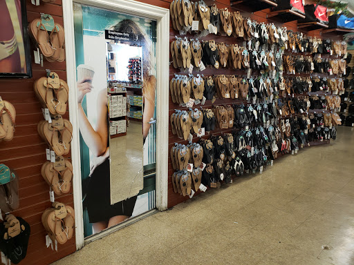 Shoe Store «Shoe City - Fullerton», reviews and photos, 1604 S Harbor Blvd, Fullerton, CA 92832, USA
