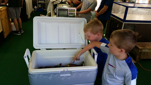 Seafood Market «Parsons Lobsters», reviews and photos, 64 Eagle Lake Rd, Bar Harbor, ME 04609, USA