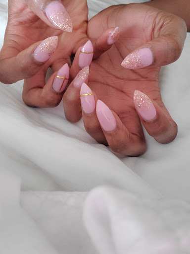 Nail Salon «Bella Nail Salon & Spa», reviews and photos, 8460 Holcomb Bridge Rd, Alpharetta, GA 30022, USA