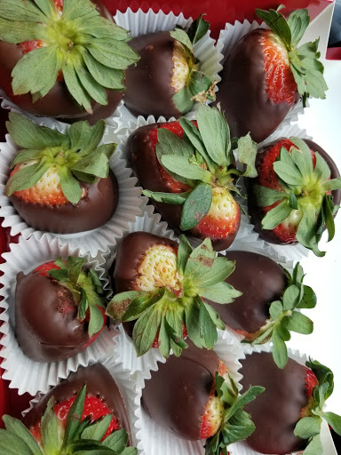 Gift Shop «Edible Arrangements», reviews and photos, 19079 Lyndon B Johnson Fwy #55c, Mesquite, TX 75150, USA