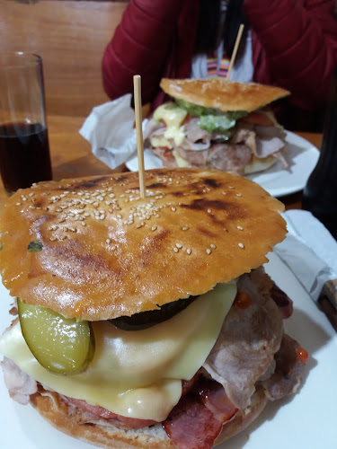 Opiniones de La Plancha de Lorenzo, Sandwichería en Puerto Montt - Restaurante