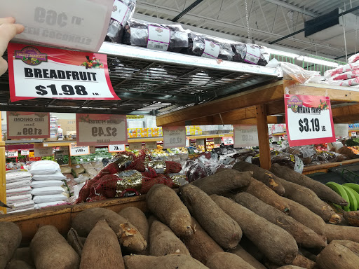 Produce Market «Rogers Park Fruit Market», reviews and photos, 7401 N Clark St, Chicago, IL 60626, USA