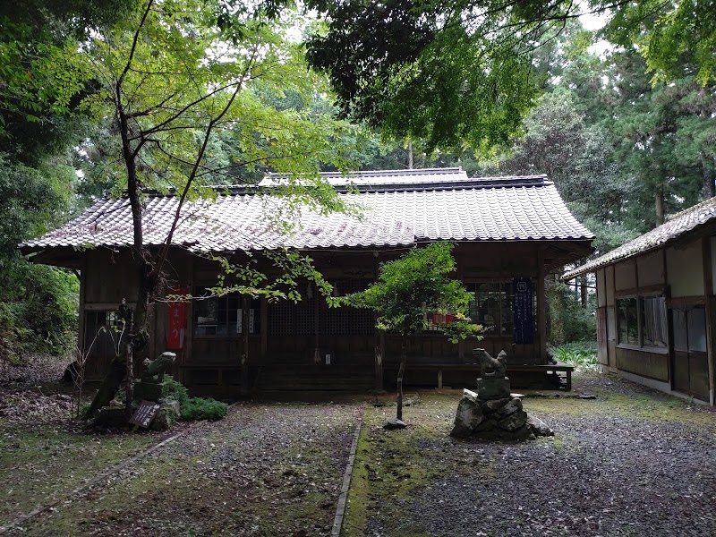 三瀧神社