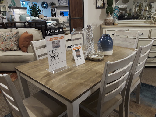 Furniture Store «Ashley HomeStore», reviews and photos, 18780 S Dixie Hwy, Cutler Bay, FL 33157, USA