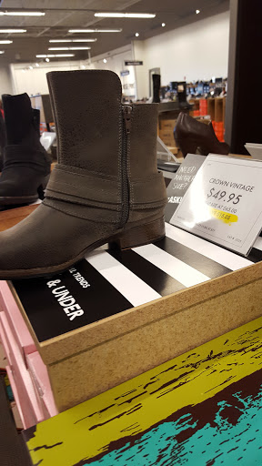 Shoe Store «DSW Designer Shoe Warehouse», reviews and photos, 2020 24th Ave NW, Norman, OK 73069, USA