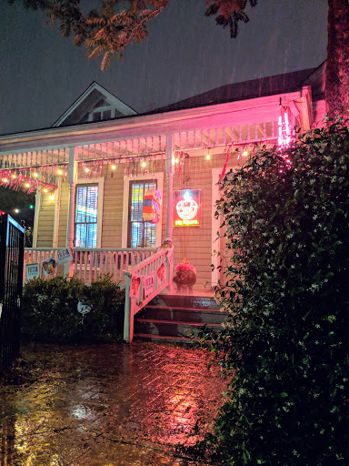 Liquor Store «Pig Liquors», reviews and photos, 519 S Presa St, San Antonio, TX 78205, USA