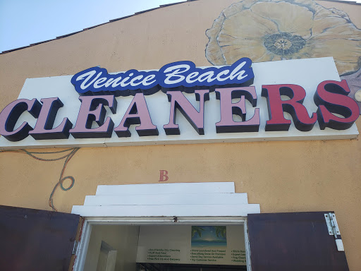 Dry Cleaner «VENICE BEACH CLEANERS», reviews and photos, 1718 Main St, Venice, CA 90291, USA