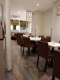 Atmosphère du Restaurant français Le Jumeyrah Halal Paris - n°7