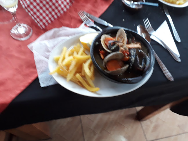 Opiniones de EL ROTO QUEZADA en Río Claro - Restaurante