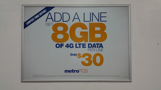 Cell Phone Store «MetroPCS», reviews and photos, 276 Main Street, Woonsocket, RI 02895, USA