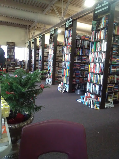Used Book Store «Book Market Sales & Trading», reviews and photos, 2365 Plainfield Rd, Crest Hill, IL 60403, USA