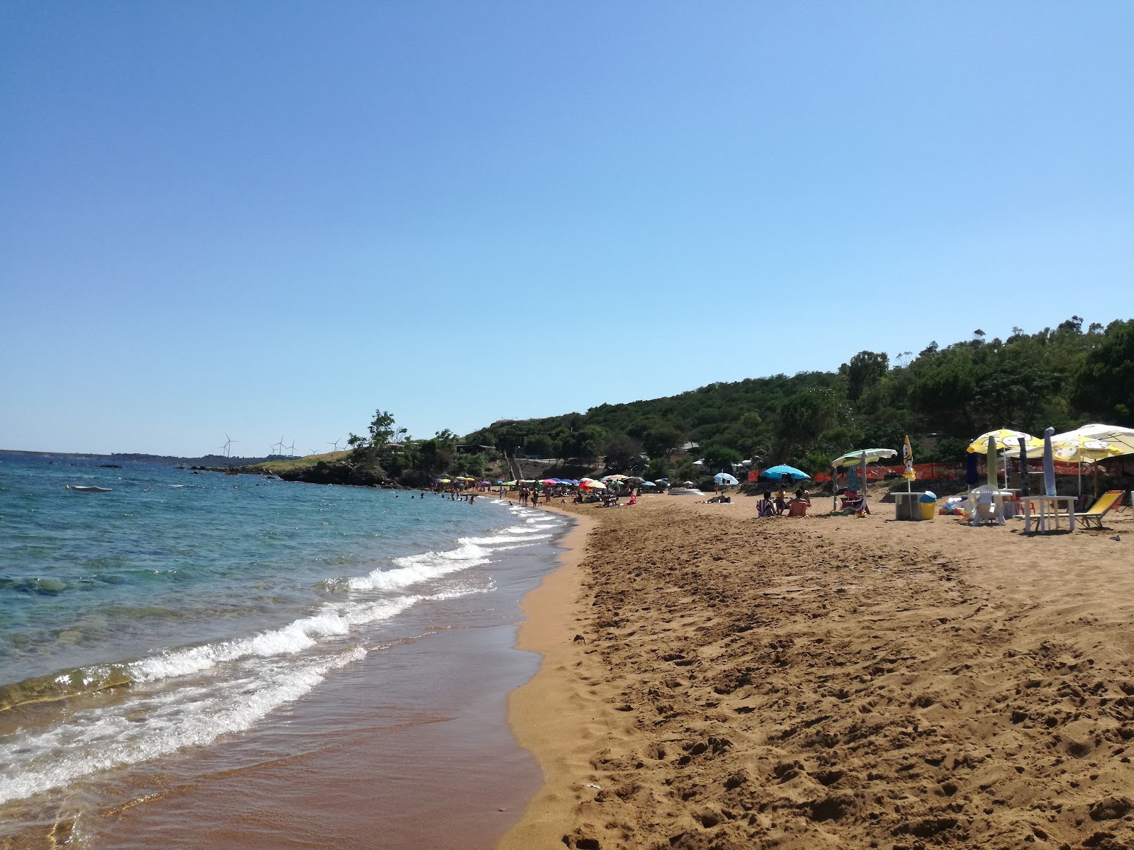 Spiaggia di Marinella'in fotoğrafı - Çocuklu aile gezginleri için önerilir