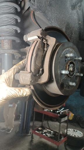 Used Car Dealer «B&G AUTO SALES», reviews and photos, 65 Tyngsboro Rd, North Chelmsford, MA 01863, USA