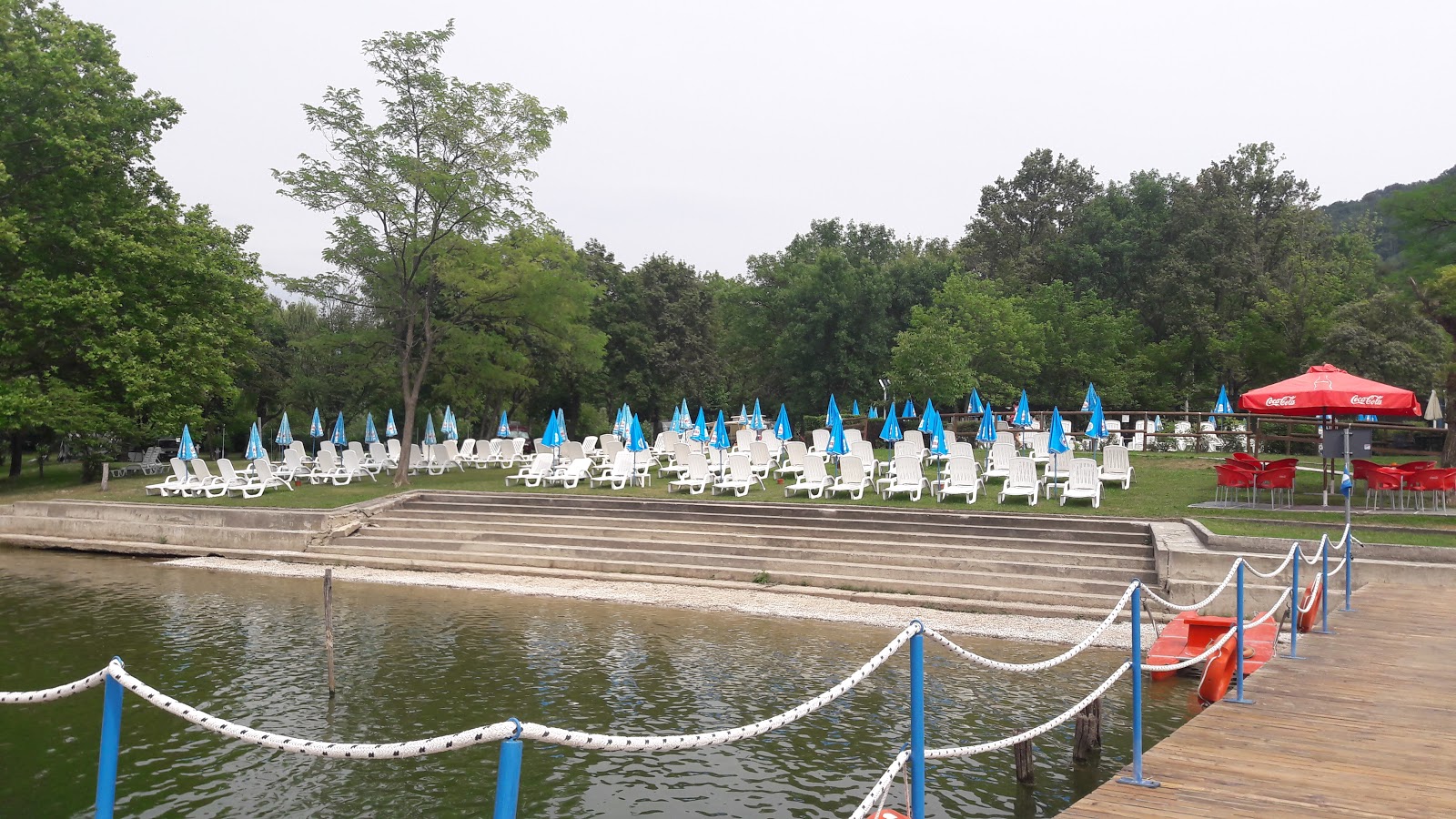 Lido Prealpino'in fotoğrafı düz bir kıyı şeridi ile birlikte