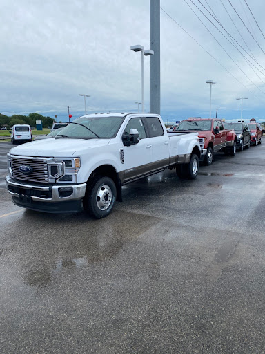 Ford Dealer «Ancira Ford», reviews and photos, 501 10th St, Floresville, TX 78114, USA