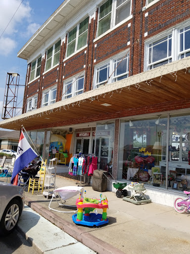 Flea Market «Treasure City Market LLC», reviews and photos, 121 S Washington St, DeRidder, LA 70634, USA