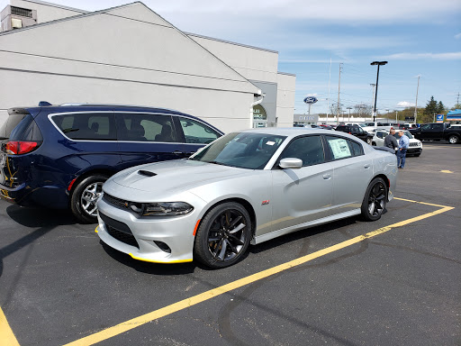 Car Dealer «Klaben Chrysler Jeep Dodge Inc.», reviews and photos, 1106 W Main St, Kent, OH 44240, USA