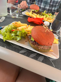 Hamburger du Restaurant le chat perché à Saint-Jean-Pied-de-Port - n°3
