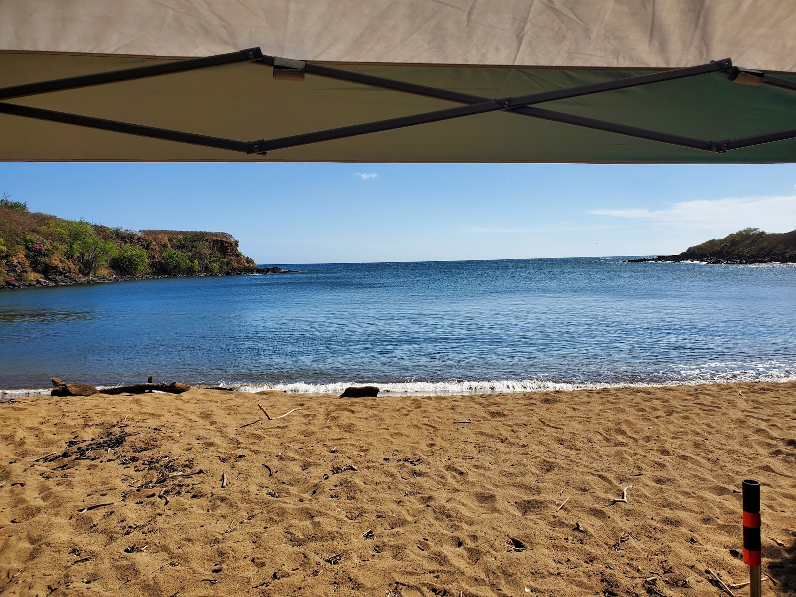 Foto de Wahi-awa Beach com água cristalina superfície