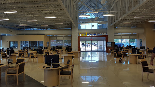 Used Car Dealer «CarMax», reviews and photos, 6375 S Semoran Blvd, Orlando, FL 32822, USA