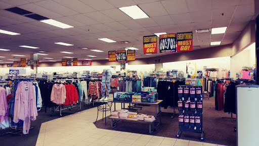 Department Store «Stein Mart», reviews and photos, 2145 NJ-35, Holmdel, NJ 07733, USA