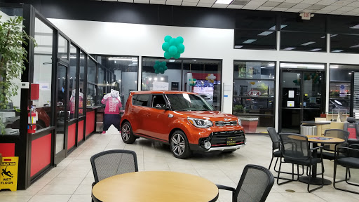 Car Dealer «Legend Kia», reviews and photos, 12115 I-35, San Antonio, TX 78233, USA