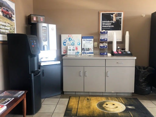 Hyundai Dealer «Crestmont Hyundai», reviews and photos, 2961 Center Rd, Brunswick, OH 44212, USA