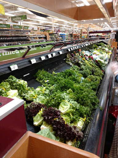 Grocery Store «Fred Meyer», reviews and photos, 2801 Bickford Ave, Snohomish, WA 98290, USA