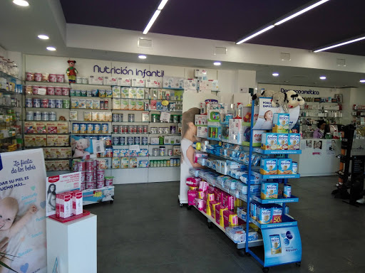 Farmacia Pueblo Andaluz.           Lda María Del Carmen Pérez De Lara Escorza