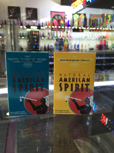 Tobacco Shop «The Wild Side Smoke Shop», reviews and photos, 229 W Hickory St, Denton, TX 76201, USA