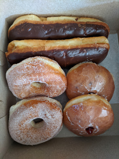 Donut Shop «Golden Donuts», reviews and photos, 8411 Elk Grove Florin Rd, Elk Grove, CA 95624, USA