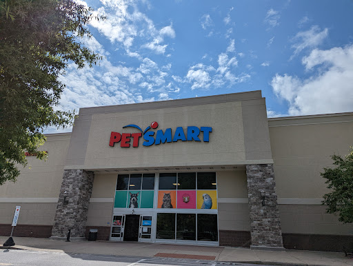 Pet Supply Store «PetSmart», reviews and photos, 16760 Highlands Center Blvd, Bristol, VA 24202, USA