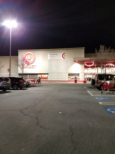Department Store «Target», reviews and photos, 550 Arsenal St, Watertown, MA 02472, USA