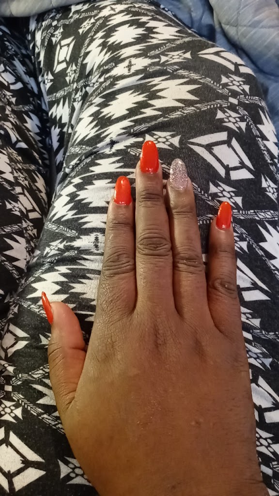 Nail Castle 35214