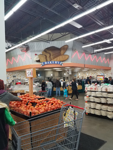 Grocery Store «Superior Grocers», reviews and photos, 151 W Base Line Rd, Rialto, CA 92376, USA