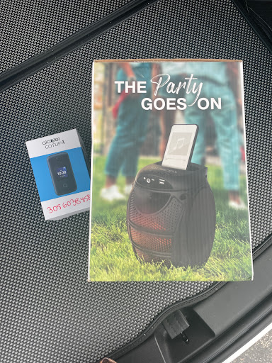 Cell Phone Store «MetroPCS Authorized Dealer», reviews and photos, 10201 Hammocks Blvd #102, Miami, FL 33196, USA