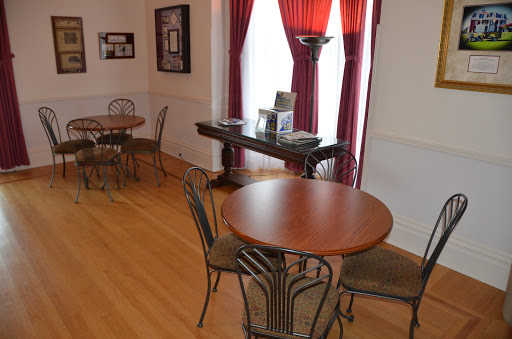 Funeral Home «Freeman Family Funeral Homes and Crematory», reviews and photos, 819 S Harrison St, Shelbyville, IN 46176, USA