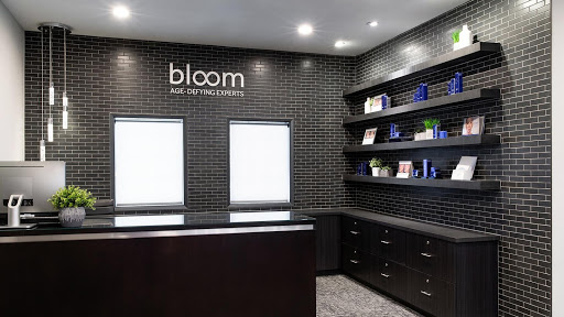 Bloom - Age-Defying Experts