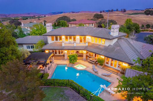 Armario Homes image