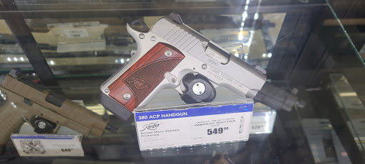 Sporting Goods Store «Academy Sports + Outdoors», reviews and photos, 2010 24th Ave NW, Norman, OK 73069, USA