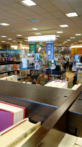 Book Store «Barnes & Noble», reviews and photos, 4972 Dublin Blvd, Dublin, CA 94568, USA